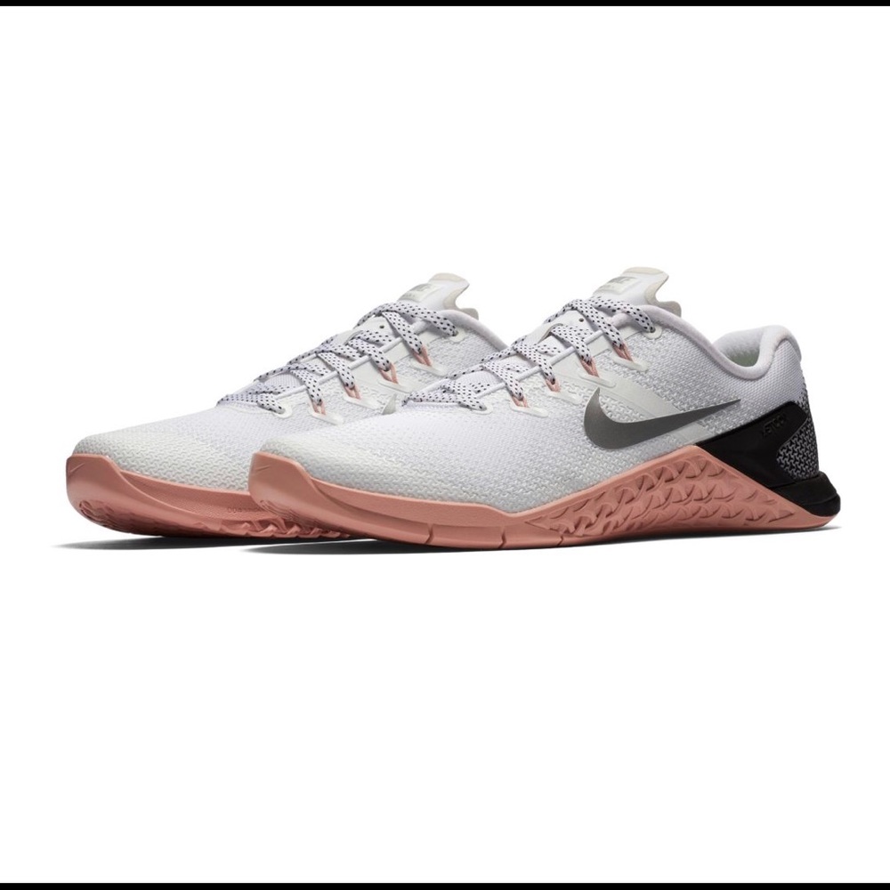 Nike Metcon 4 Training Shoes SIZE 8